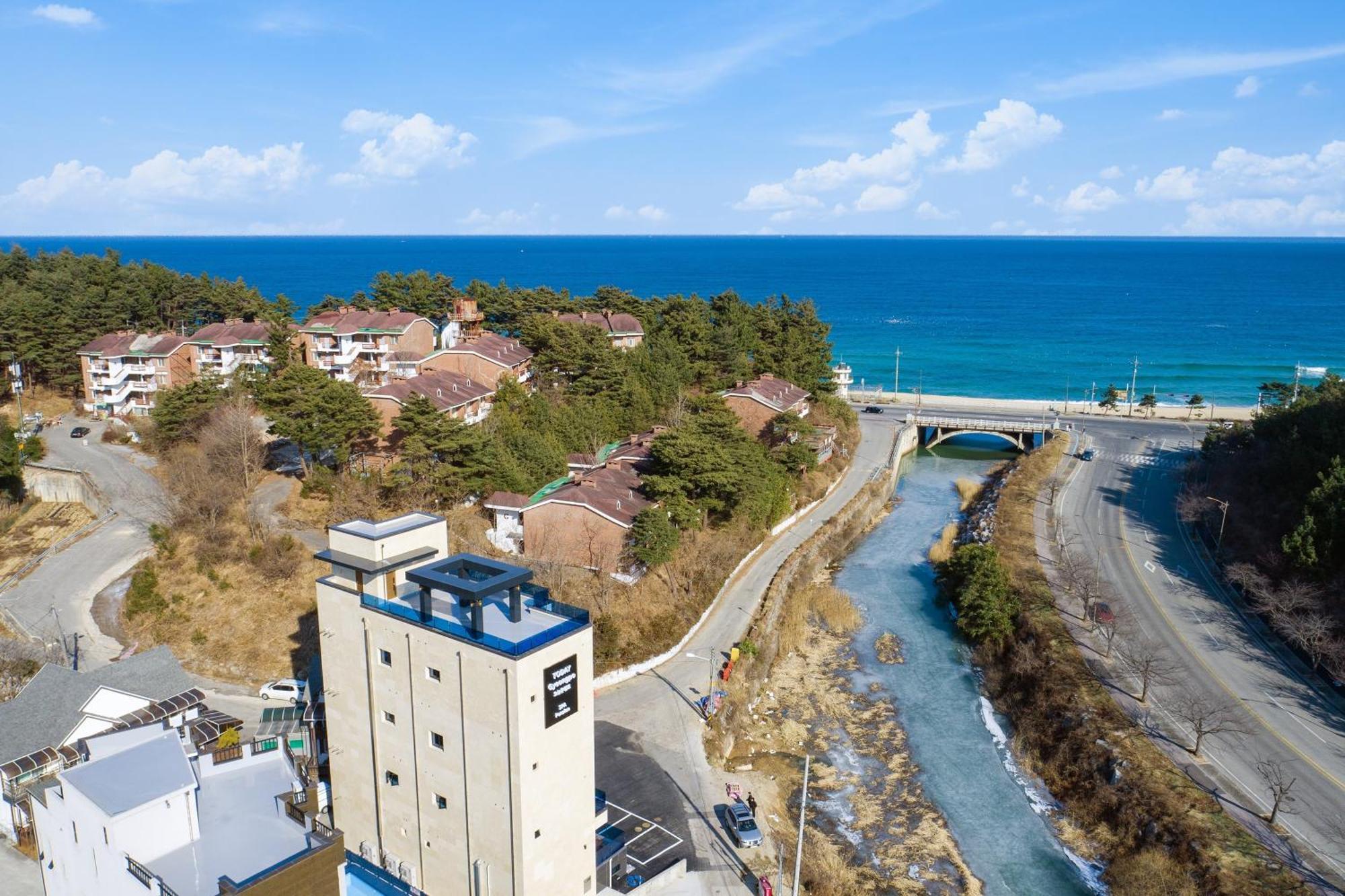 Today Gyeongpo Oceanview Pension Каннин Екстер'єр фото